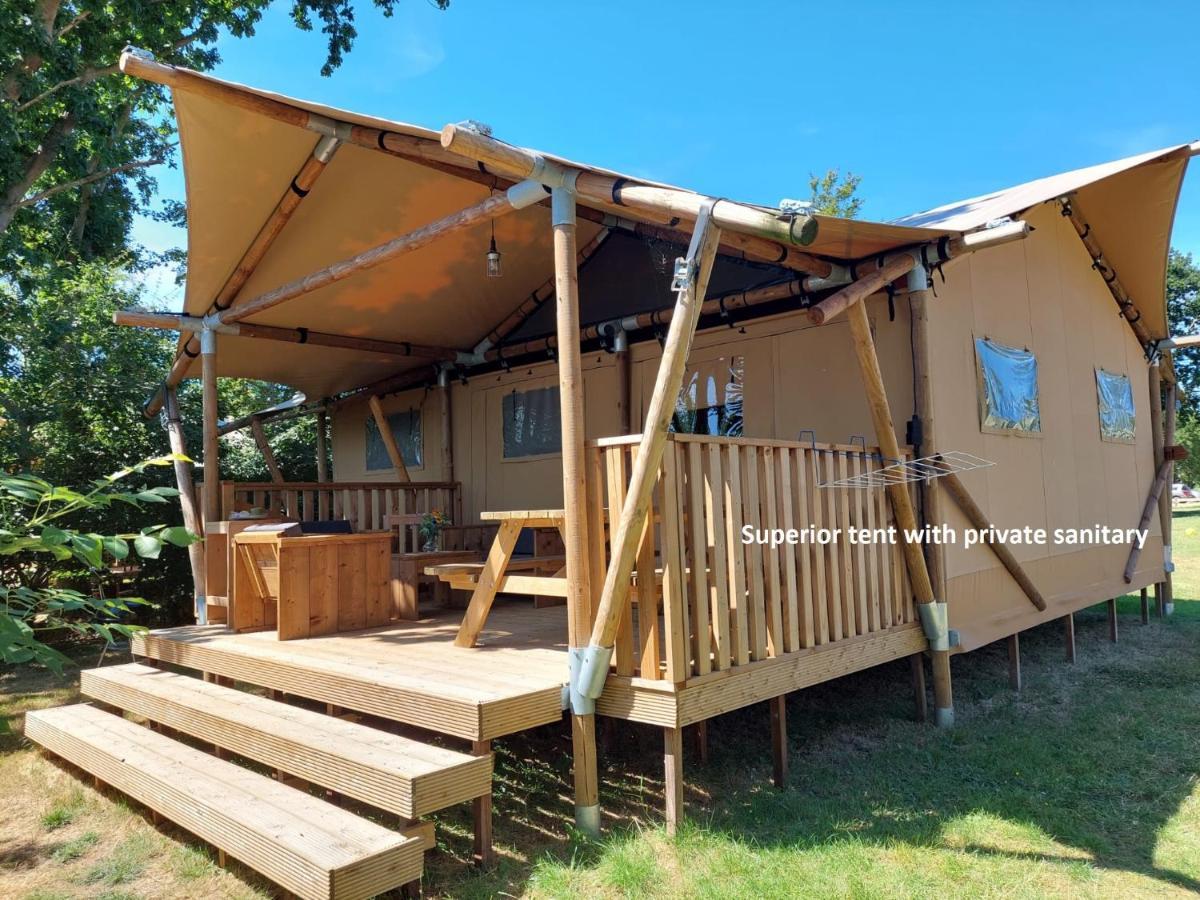 Glamping Essenhof 호텔 아흐테케르커 외부 사진